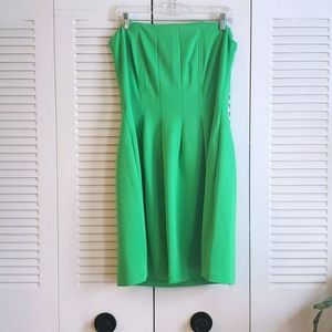 NY&Co size L kelly green